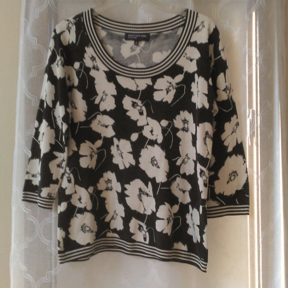 Jones New York Sweater